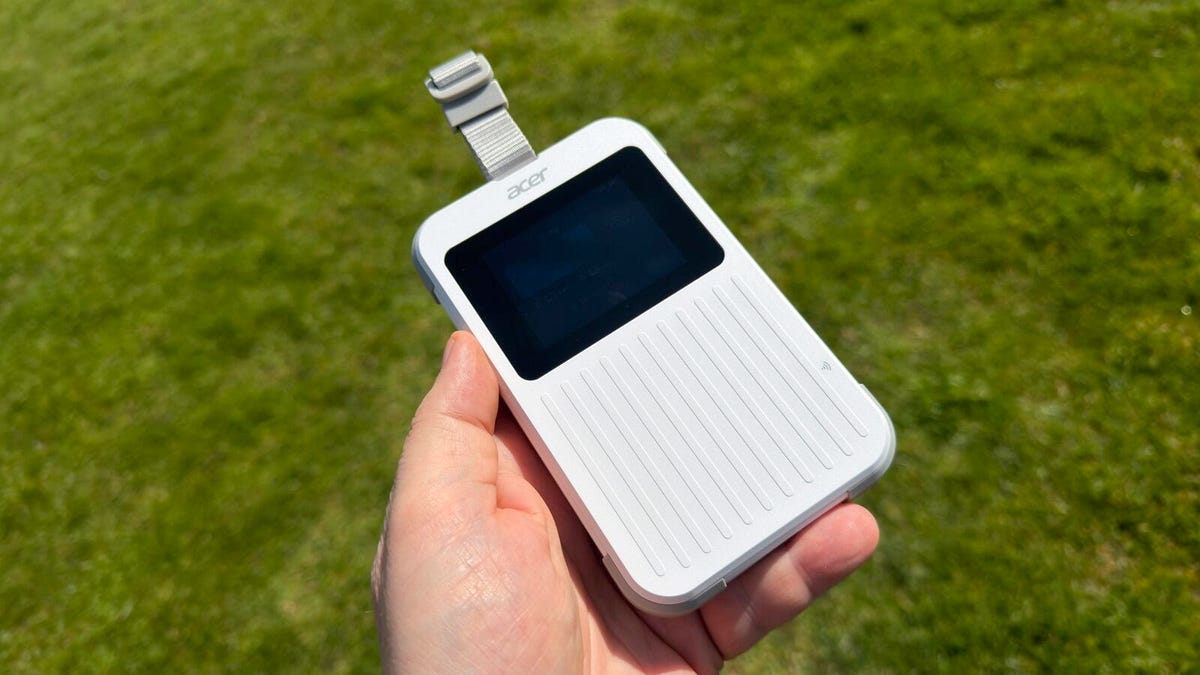 iPhone Hotspot'u Bıraktıran 5G Seyahat Router'ı