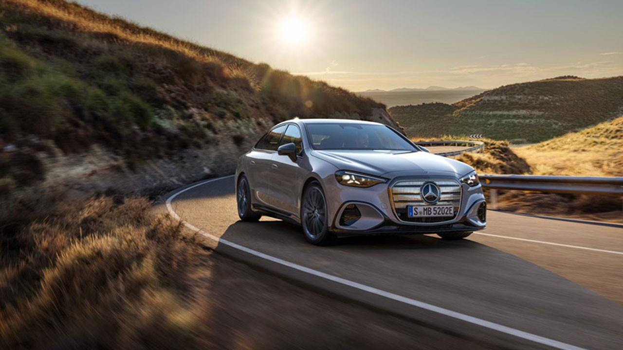 Mercedes C-Serisi Elektrikle Yeniden Doğdu