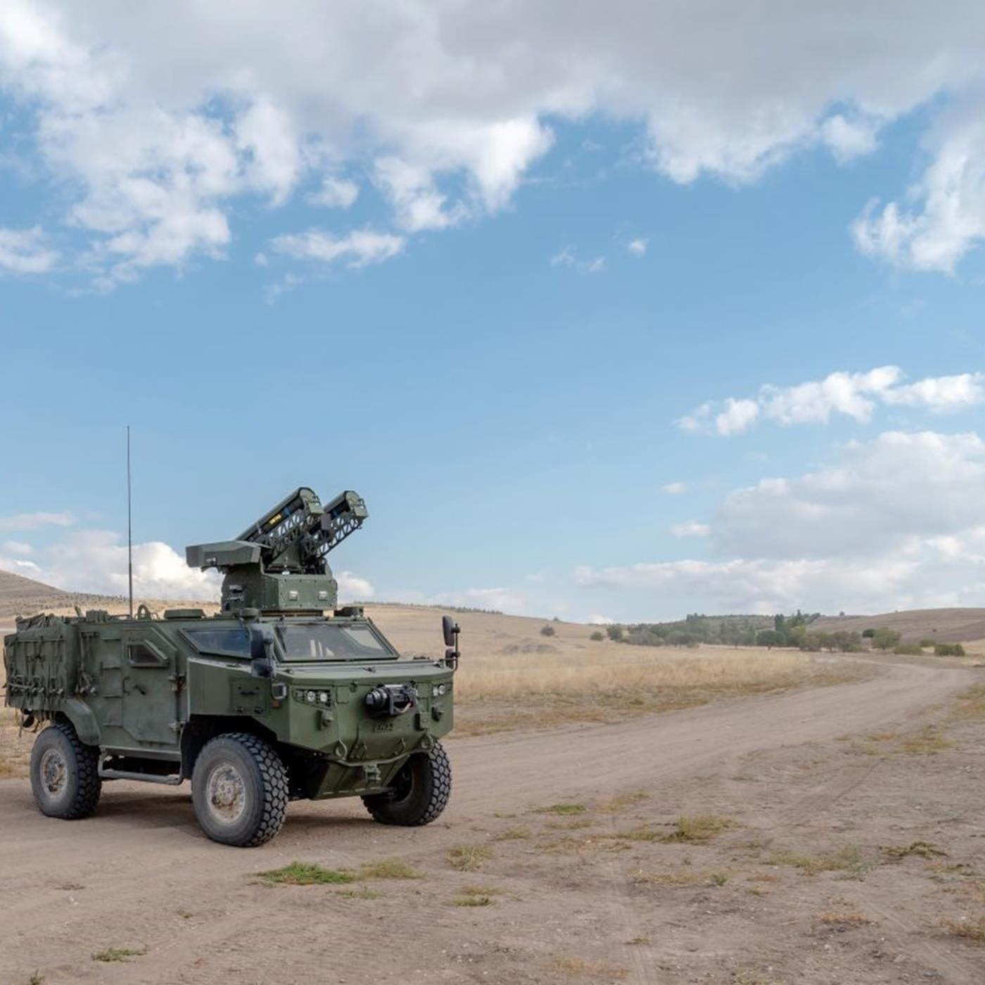 Roketsan'dan Malezya'ya Tanksavar Füzesi İhracatı