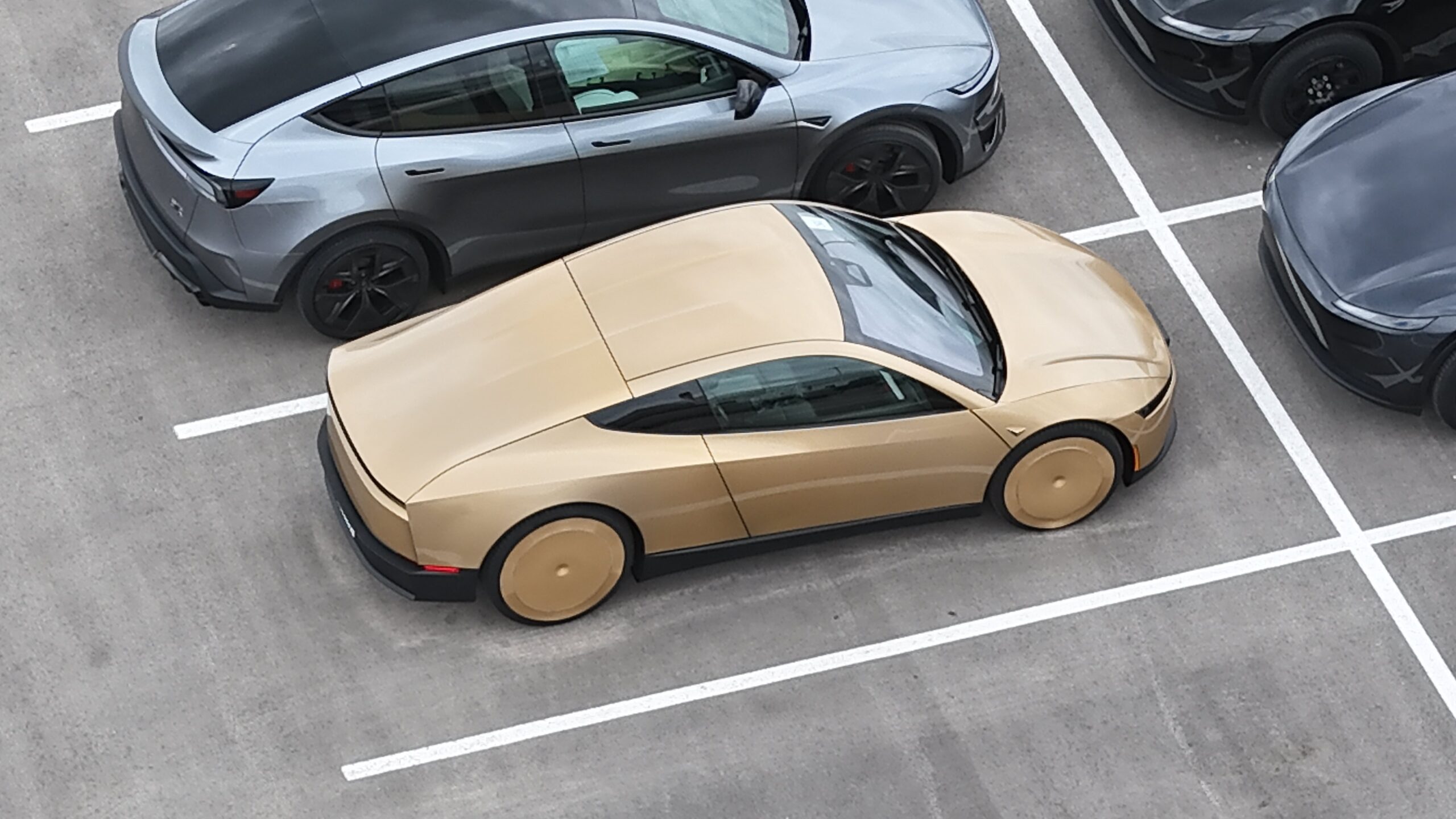 Tesla'dan Sürpriz Adım: Cybercab Üretimi Başladı