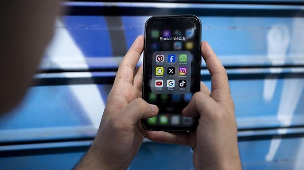 Avrupa'da Sosyal Medyaya Yaş Sınırı Geliyor