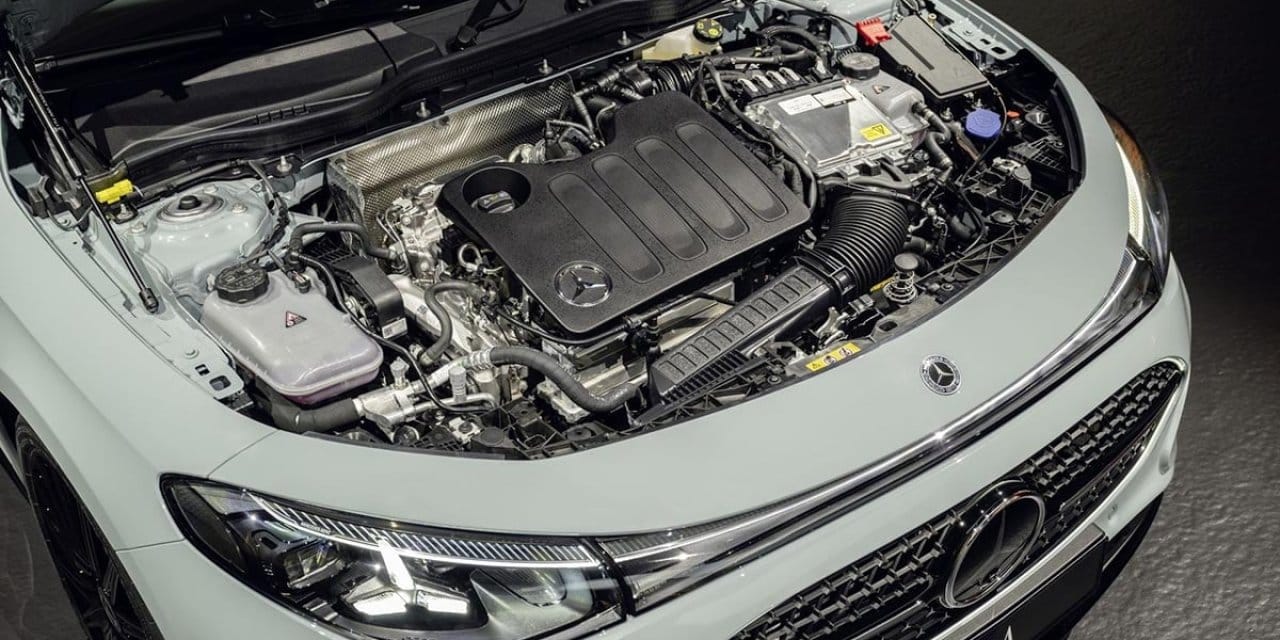 Mercedes'ten Yeni Hibrit: Elektrik ve Benzin Gücü Bir Arada