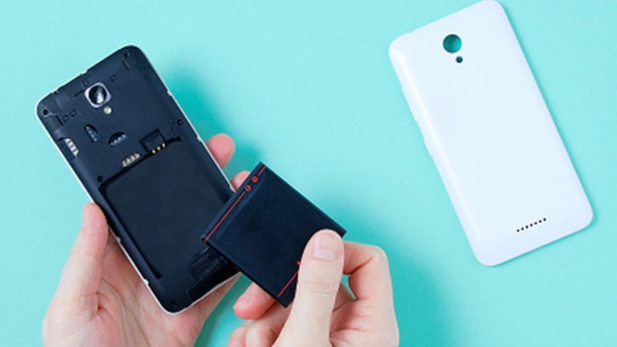 AB'den Telefonlara Yeni Zorunluluk: Batarya Çıkarılabilir Olacak